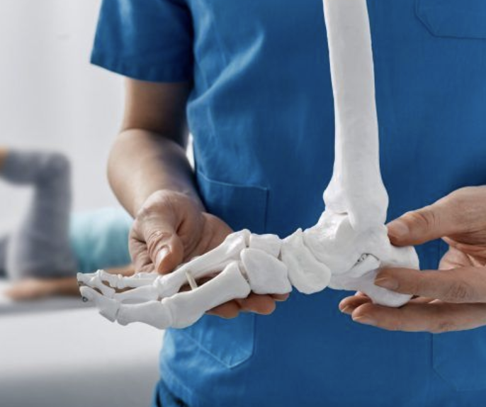 Dr. Leonardo Mugnol - Exame Físico